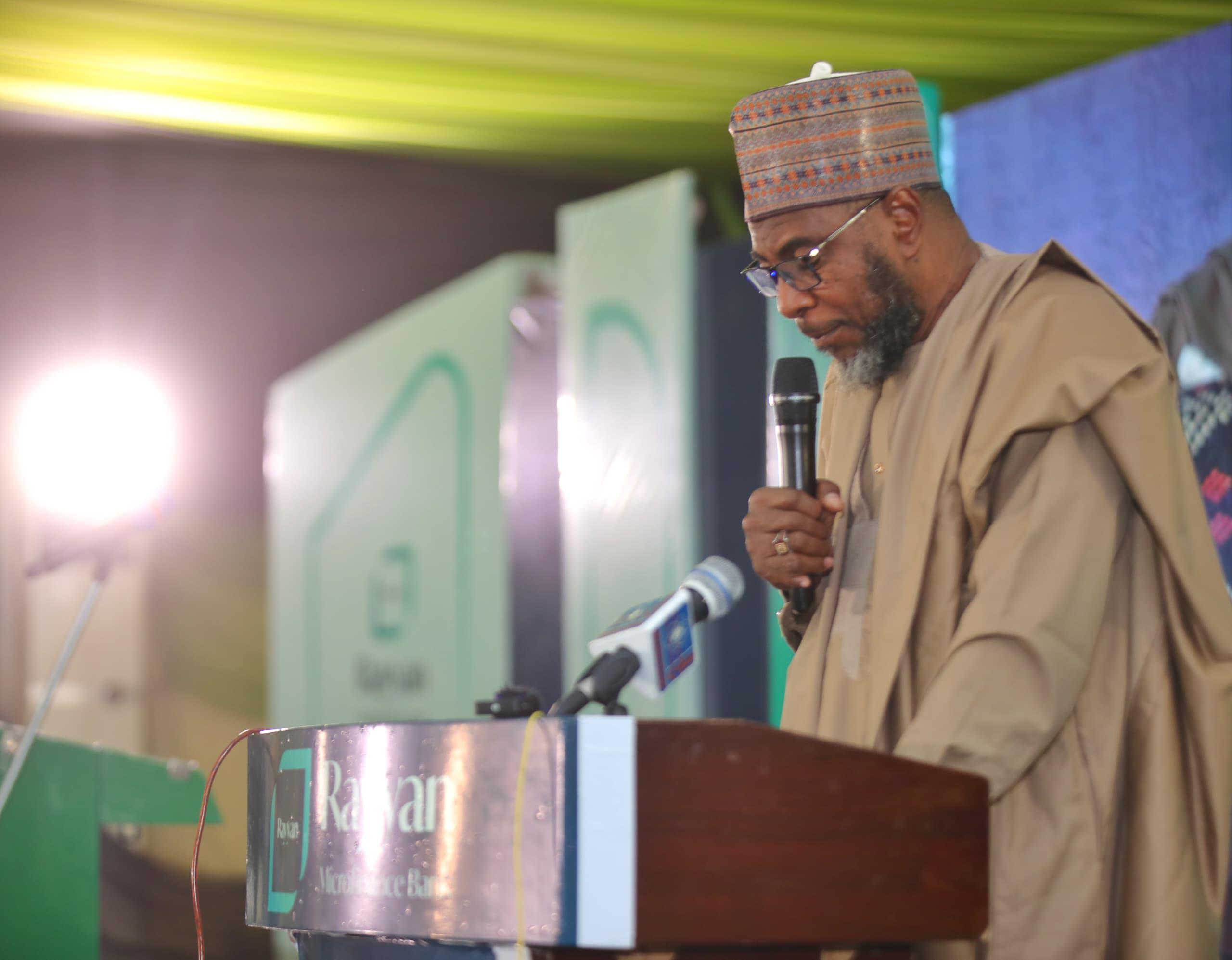 Borno Governor unveils Rayyan Microfinance Bank. 