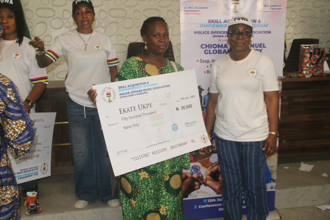 POWA Zone 2 Empowers Women, Youths With Skills, Start-Up Capital In Lagos, Ogun