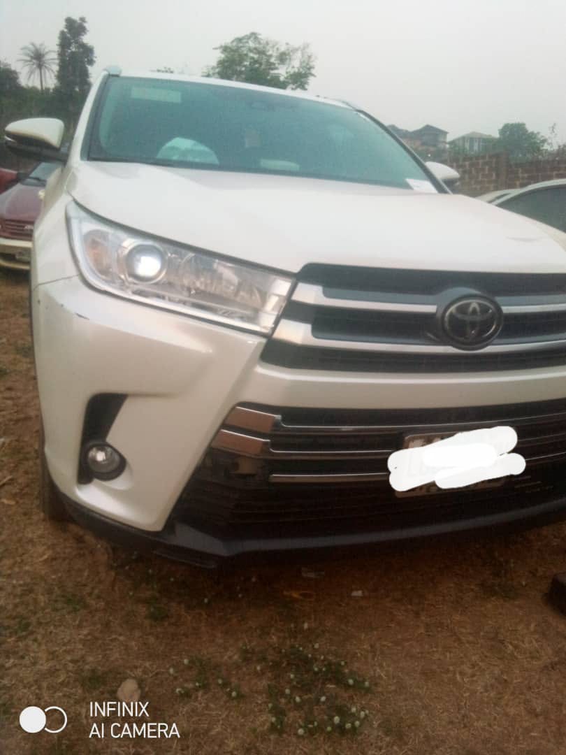 Midnight Raid: Ogun Police Nab 14 Suspected Cultists, Recover Pistols, Vehicles