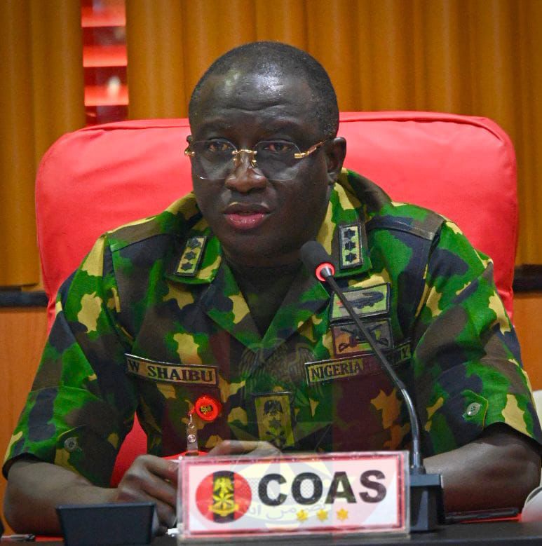 Nigeria, France Deepen Defence Ties as COAS Hosts French Defence Attaché  ‎