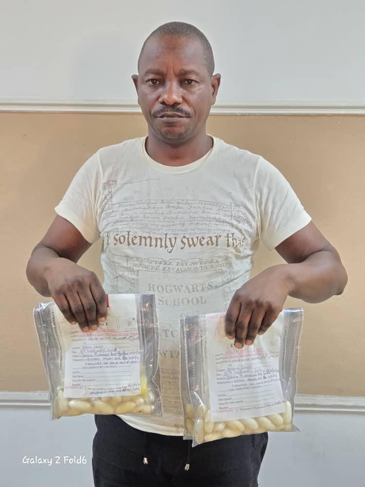 NDLEA: China-Based Businessman, 2 Angolans Excrete 236 Cocaine Wraps At Kano, Abuja Airports

‎