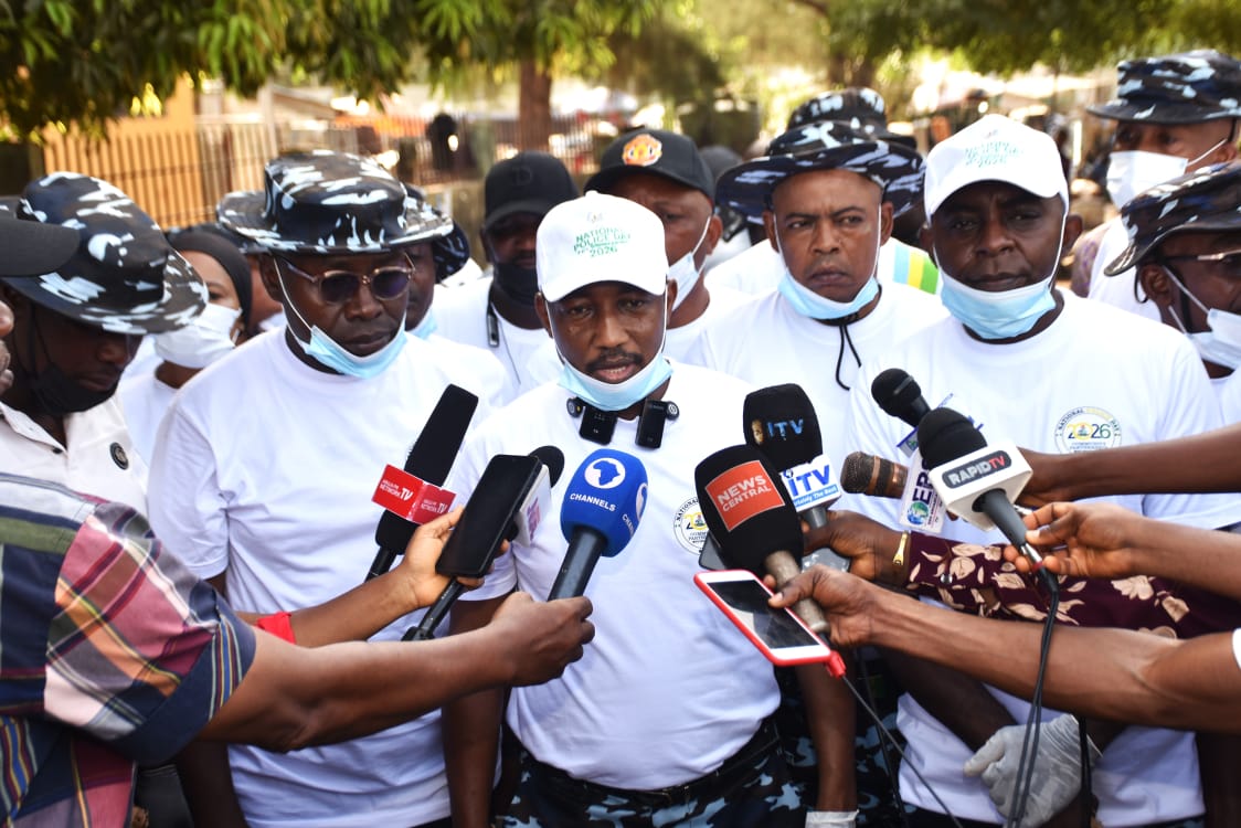 Nigeria Police Force Kicks Off Police Day with Free Medicals, Sanitation in Anambra

‎

‎