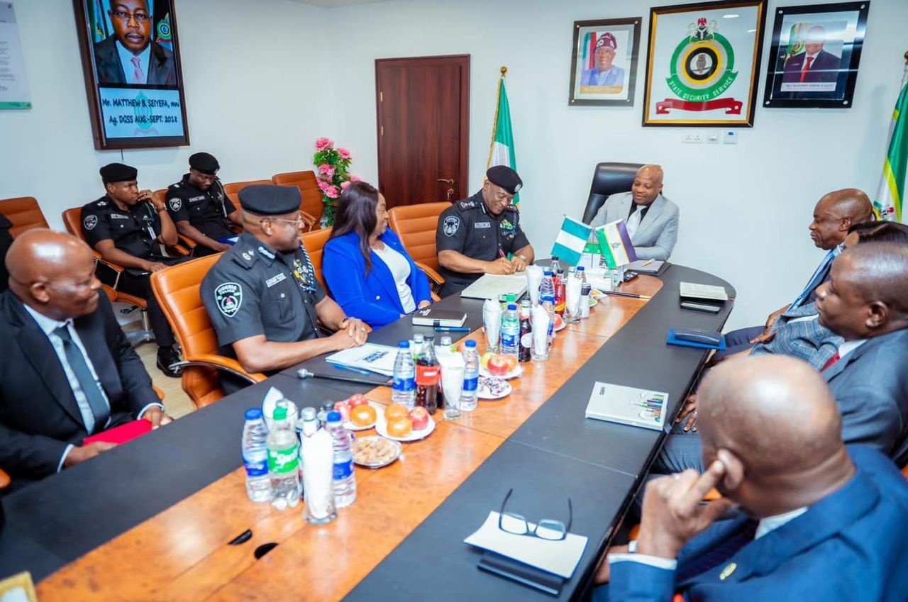 IGP Disu Seeks Stronger Police–DSS Synergy on Security, Intelligence Sharing

‎
