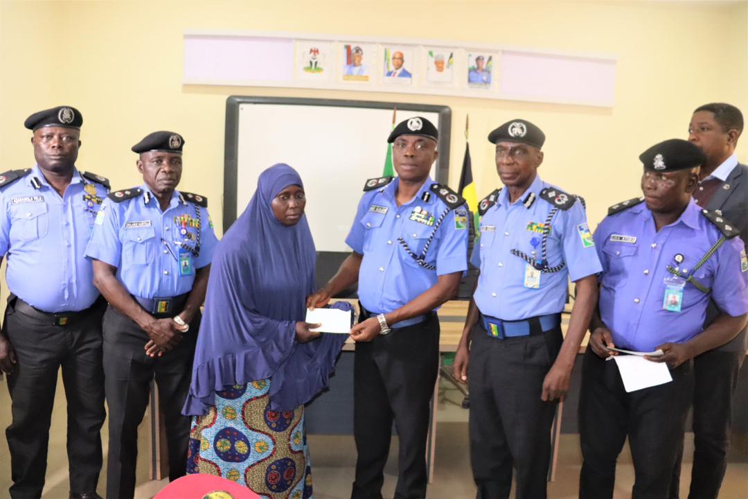 Police Week: Ogun CP Presents ₦30.5m Cheques to Families of Fallen Officers