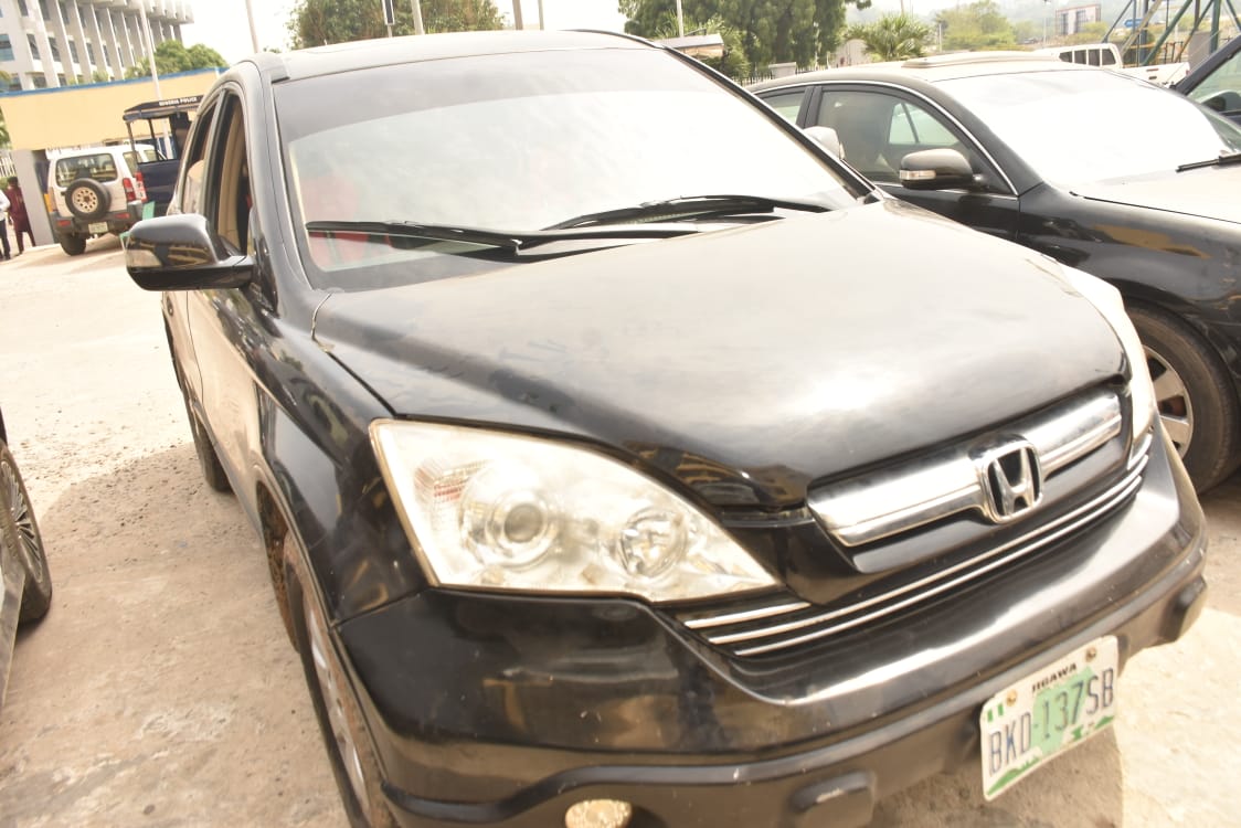 Police arrest 14 Suspected Car Thieves, recover 17 vehicles in FCT

‎