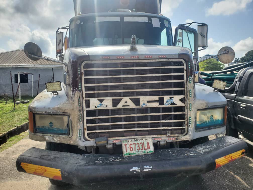 Army troops foils major bunkering operation along Lagos waterways, recovers trucks, arrest 15 suspects