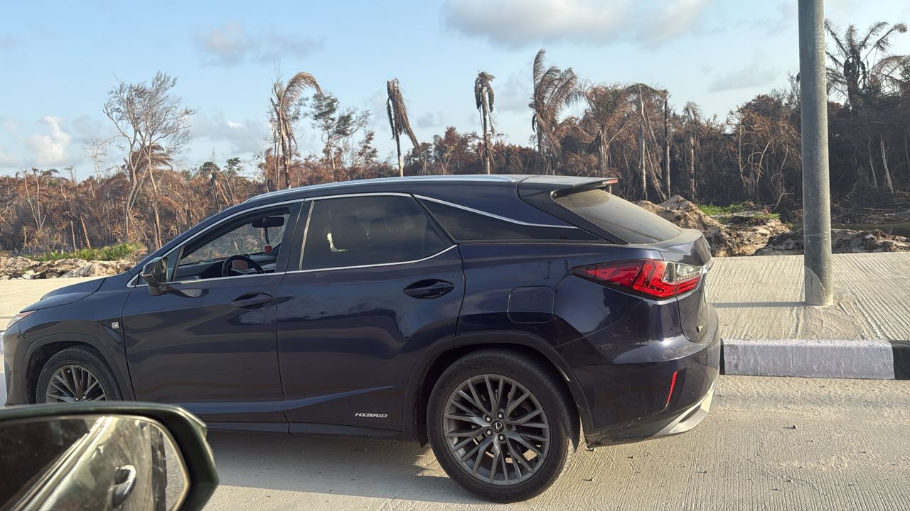 Army troops foils major bunkering operation along Lagos waterways, recovers trucks, arrest 15 suspects