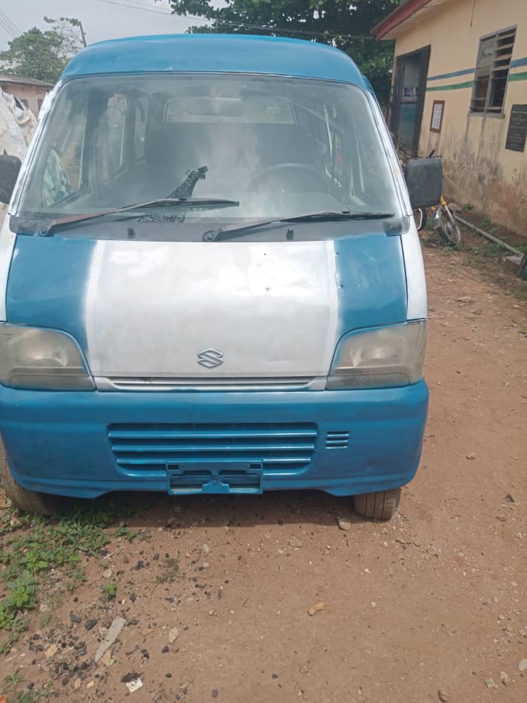 Ogun Police Arrest Woman As Suspects Repaint Allegedly Stolen Mini Bus In Bush