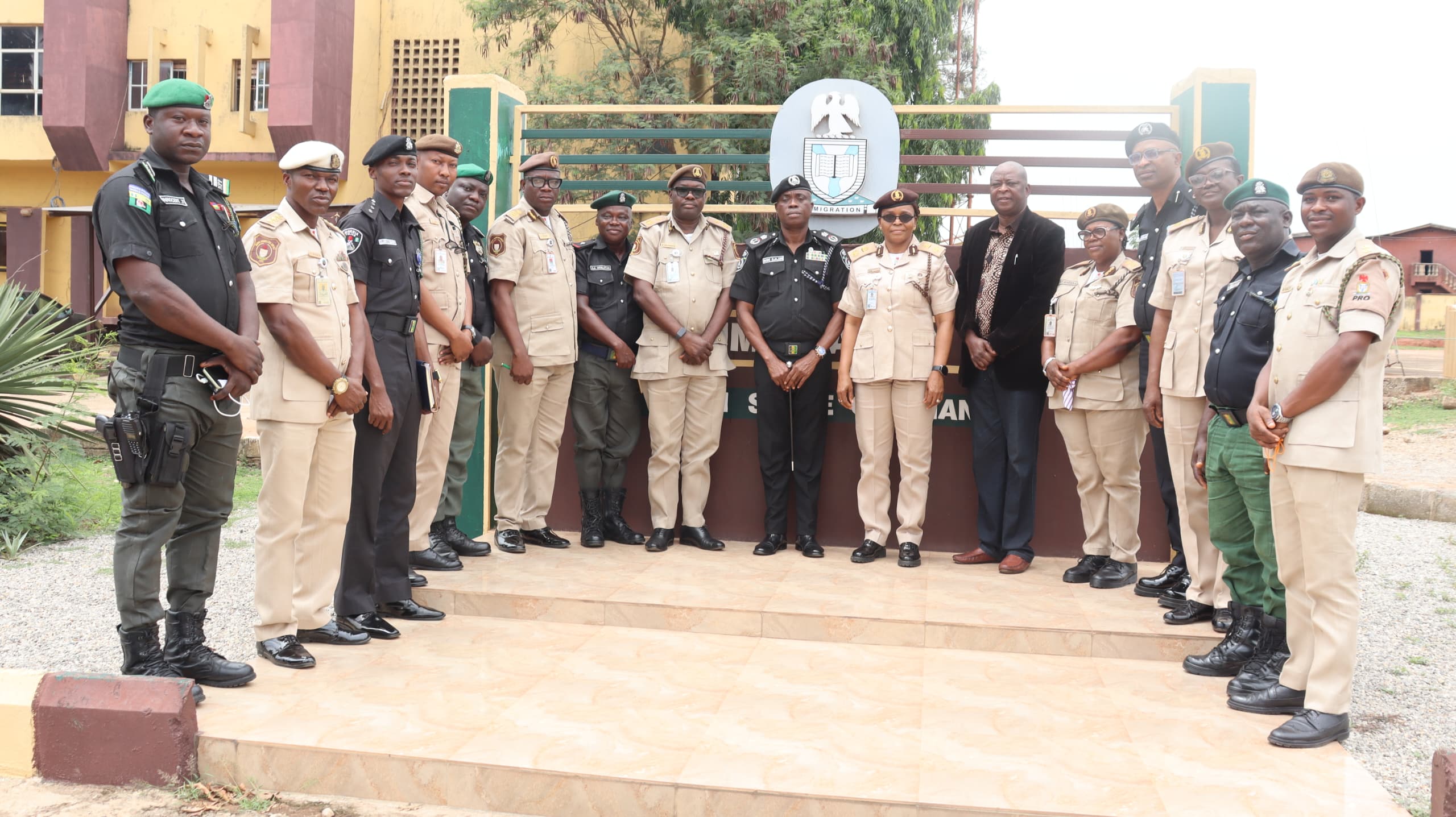 CP Ojajuni Deepens Security Synergy in Ogun, Engages Army, DSS, Immigration, NSCDC

‎
