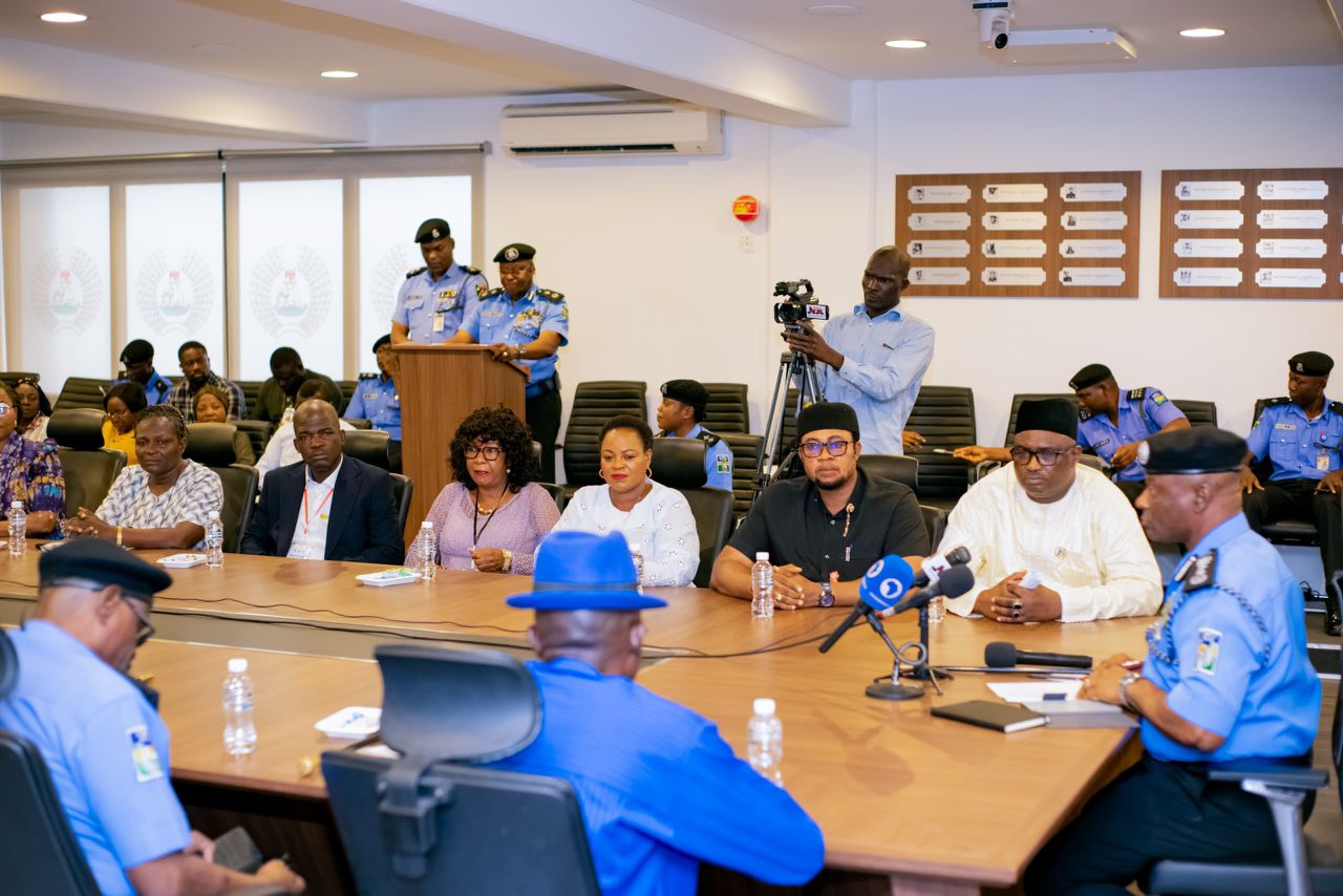 IGP Disu Moves Against Quack Clinics, Partners Nurses To Protect Patients