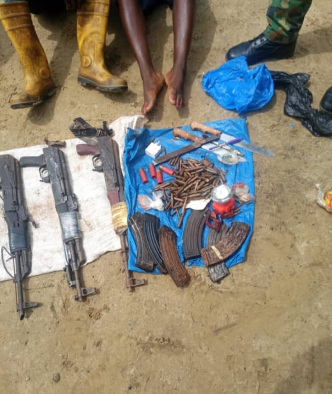 Troops Bust Armed Network in Delta, Recover AK-47 Rifles, Arrest Suspects in Warri Operation

‎