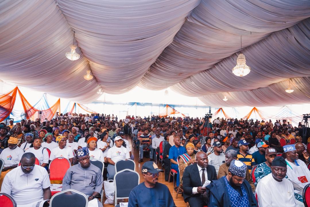 APC Chairman Yilwatda Empowers 1,400 Youths With Tools, ₦280m Grants in Plateau