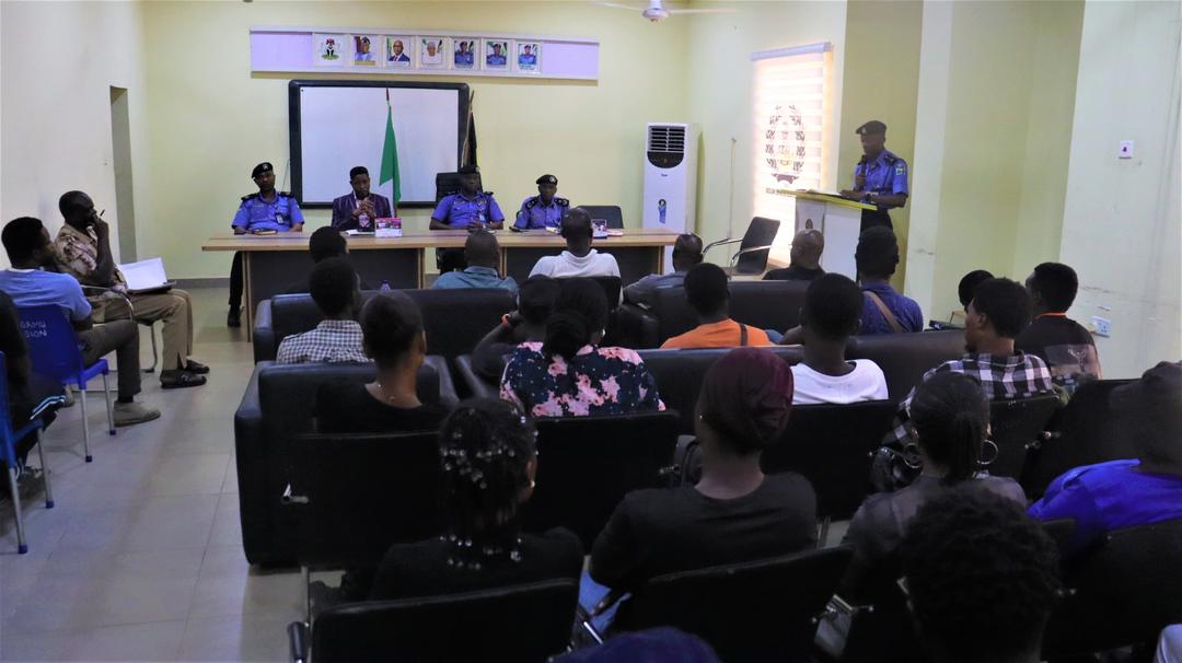 Ogun CP Hosts UNILAG Students, Warns Against Cultism, Drug Abuse
