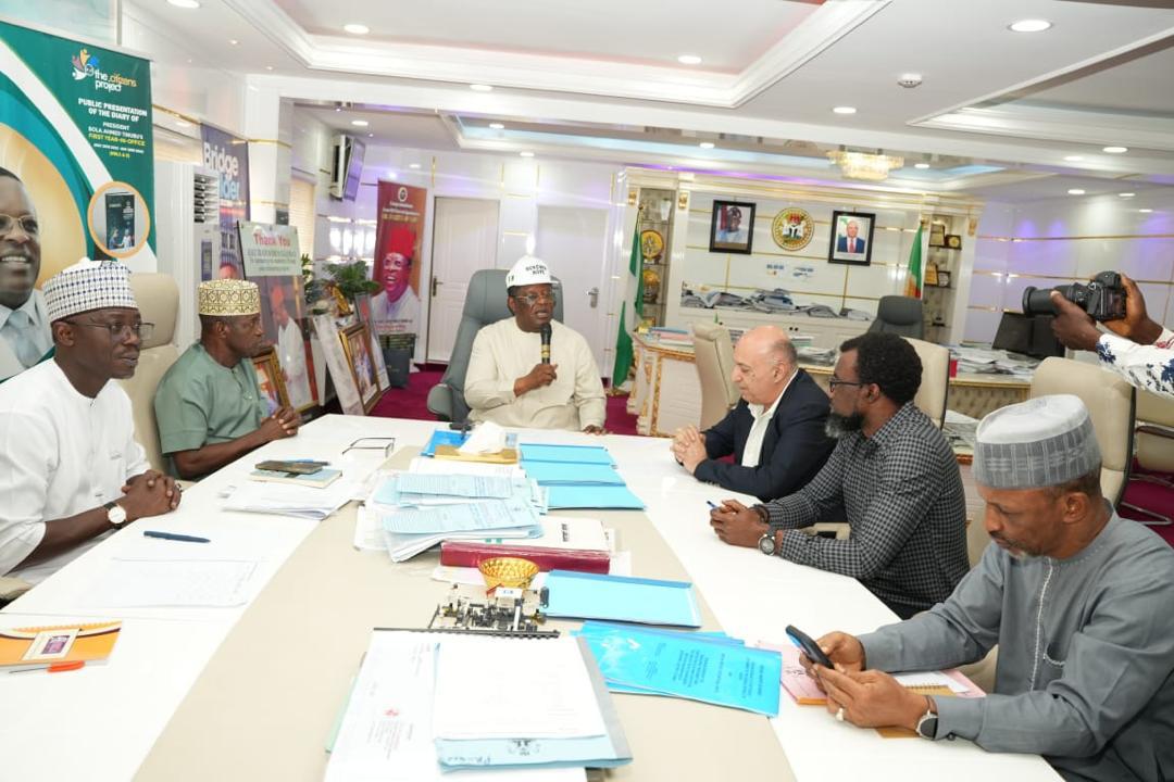 FG Seals Deals On Four Highway Mega Projects, Targets Economic Boost