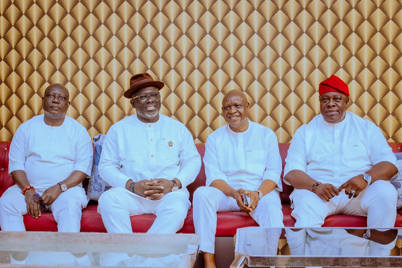 PRESIDENTIAL PRIMARY: Oborevwori Visits Emerhor, Rallies Massive Votes For Tinubu 