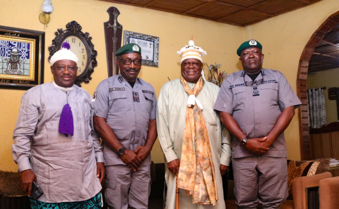 Esiet Assumes Leadership of Customs Eastern Marine Command, Begins Stakeholder Engagements

‎

‎