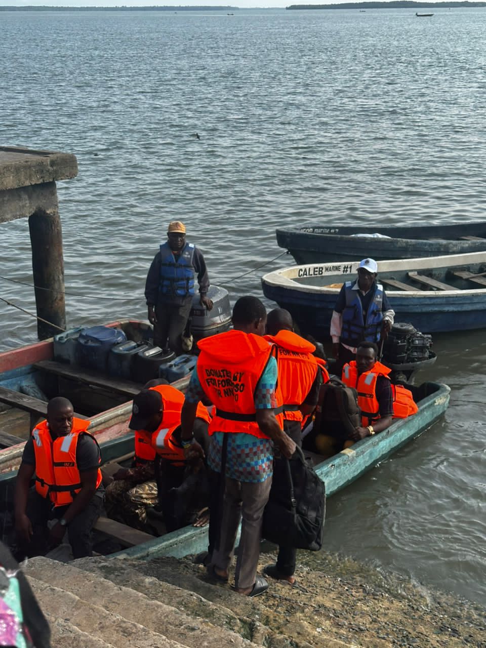 Nigerian Navy @70: FOB FORMOSO Distributes Free Life Jackets After Fatal Boat Mishaps in Bayelsa