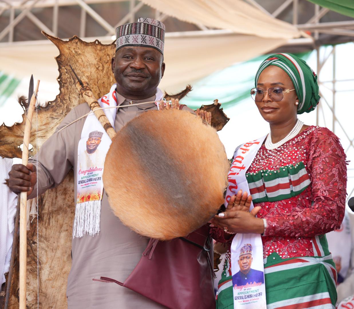 ‎Southern Kaduna Honours Defence Minister Musa With Grand Commander Title

‎
