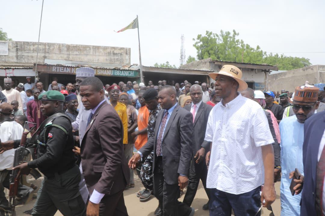 Zulum Sets Deadline for Major Projects, Pledges Completion Before End of Tenure

    