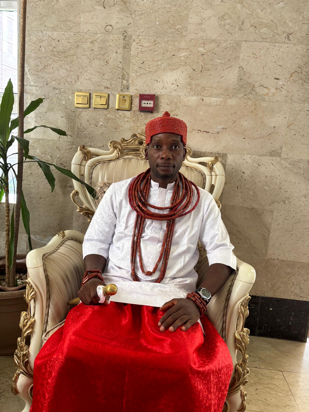 Obi Ezedimbu Nkebakwu III Marks 33 Years on the Throne, 10 Years of Delta State Government Staff of Office.