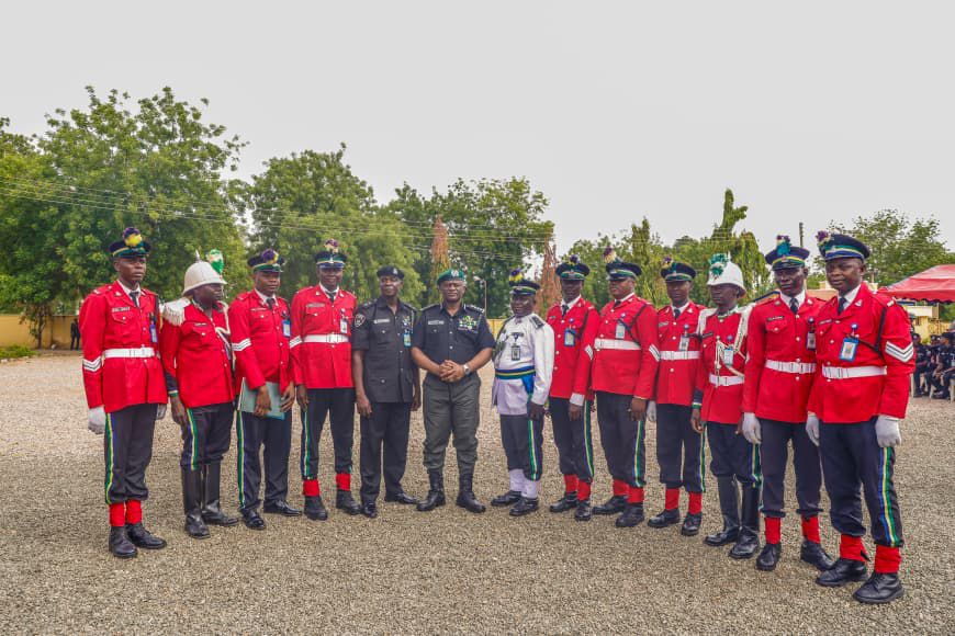 IGP Disu Moves To Deepen Traditional Rulers’ Role In Security, Calms Police Officers Over State Police Reform