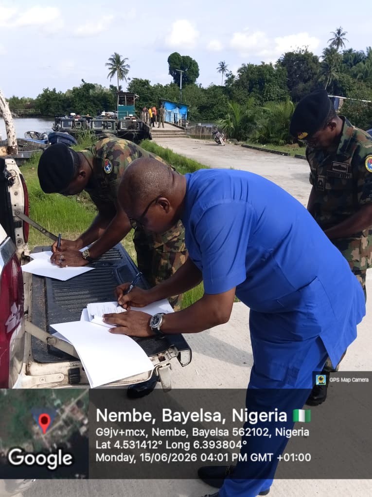 Navy Intercepts Two Boats Loaded with Illegally Mined Black Sand, Arrests 13 Suspects in Bayelsa

