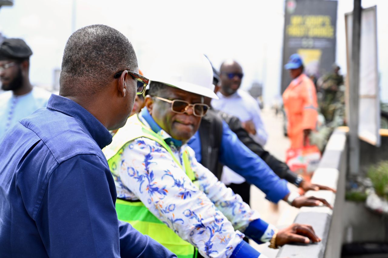 Umahi Fires Back At Tinubu Critics As FG Moves To Launch New Carter Bridge, Restore Eko Bridge