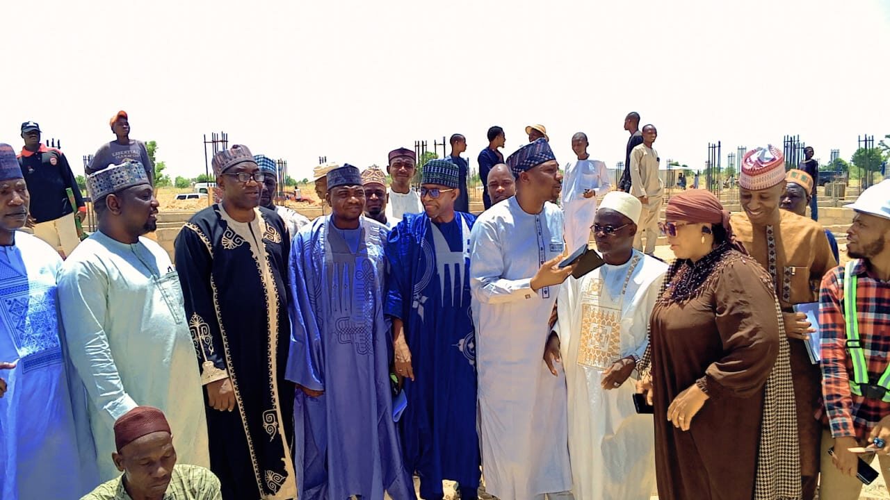 ‎FG Reaffirms Support for Federal College of Agriculture, Kirikasama

‎