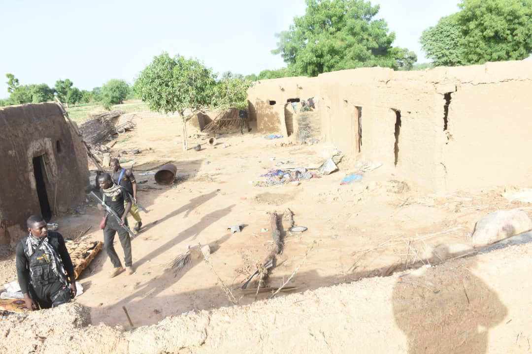 ‎Troops Rescue Kidnap Victim, Destroy Terrorist Hideouts in Katsina Forest

‎