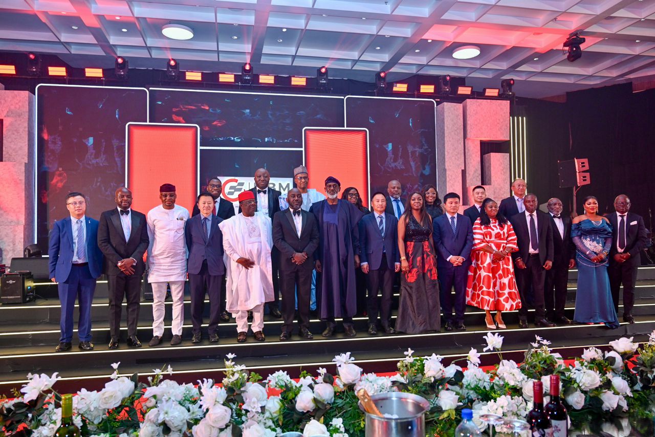 Umahi Orders Cement Manufacturers to Cut Prices, Says FG Will Engage Firms July 1