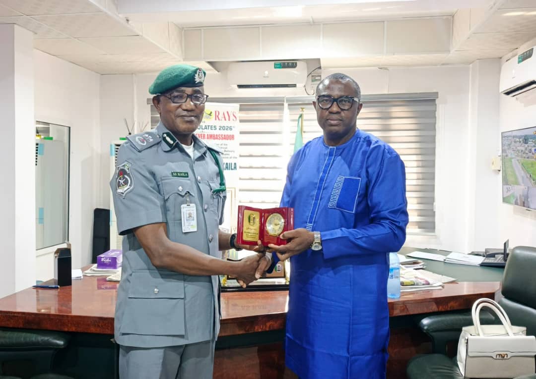 Comptroller Kaila Seeks Stronger Customs-Media Partnership, Vows to Tackle Illegal Checkpoints on Seme Corridor

