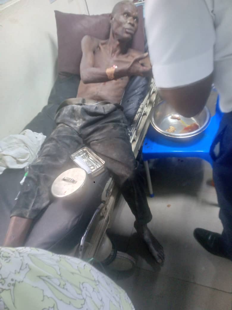 Nigerian Navy Rescues Victims From Alakija Building Collapse, Provides Emergency Medical Care