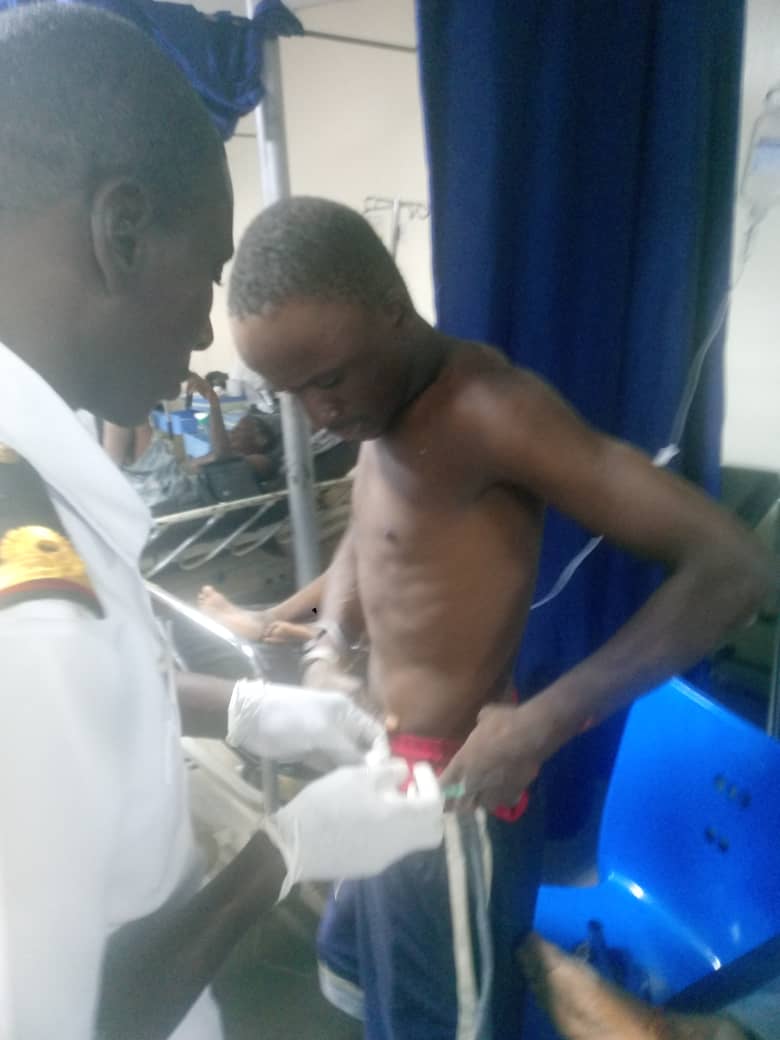 Nigerian Navy Rescues Victims From Alakija Building Collapse, Provides Emergency Medical Care