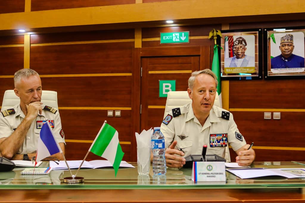 ‎Nigeria, France deepen defence cooperation at high-level military talks

‎