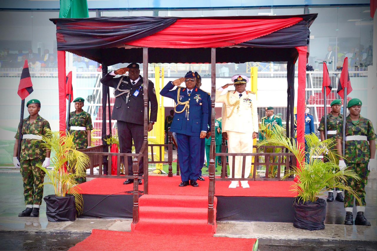 Tinubu Hails Nigerian Army's Global Reputation, Pledges Stronger Support for Modernisation
