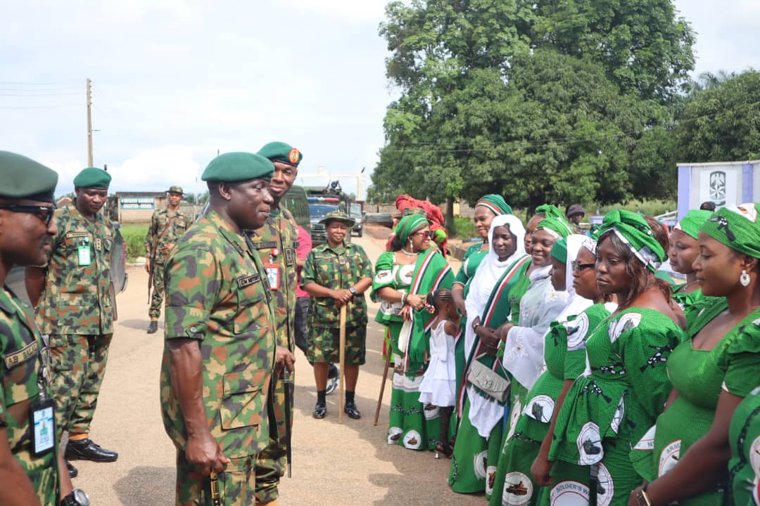 Infantry Corps commander commissions projects, lauds 4 Brigade's operational readiness
