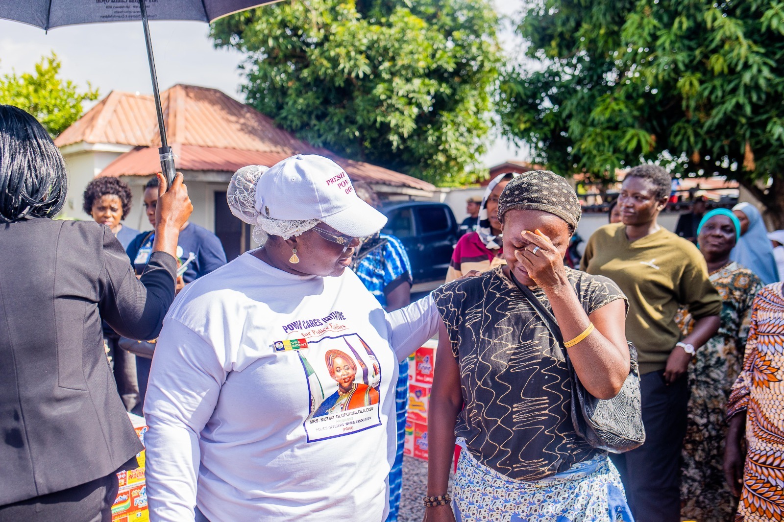 POWA President surprises Abuja barracks traders with grants, relief materials
