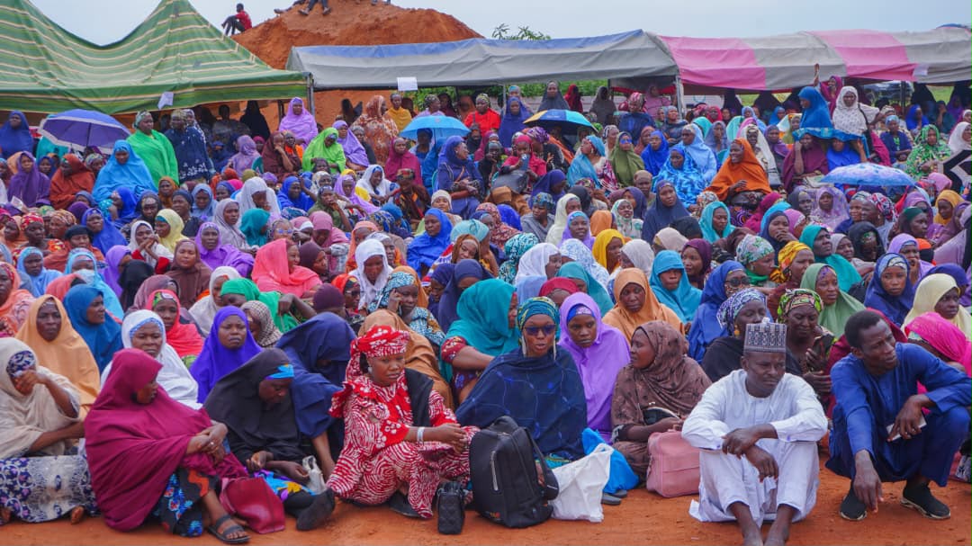 Zulum Rolls Out Free Gas Cylinders for 23,700 Teachers, Environmental Vanguards, as Minister Launches Four Million Seedlings Tree Planting Campaign