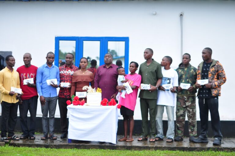 FOB Formoso Honours Outstanding Personnel, Celebrates Staff to Boost Morale