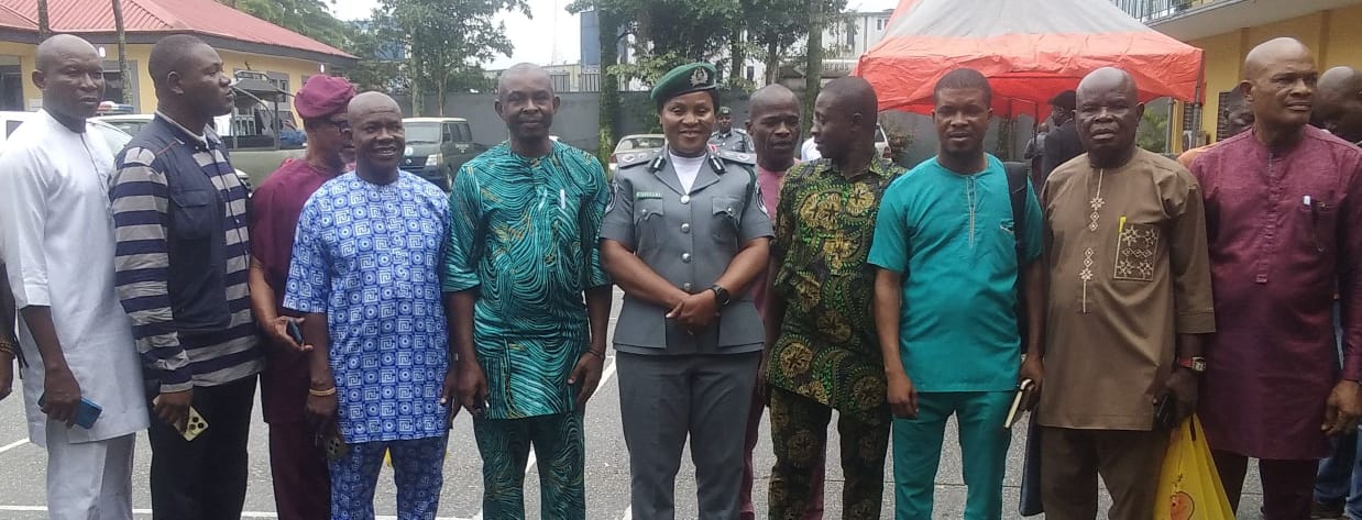 Port Harcourt Area 1 Wins Big as Comptroller Atuluku Bust Expired Pharmceutical Products Ring

‎