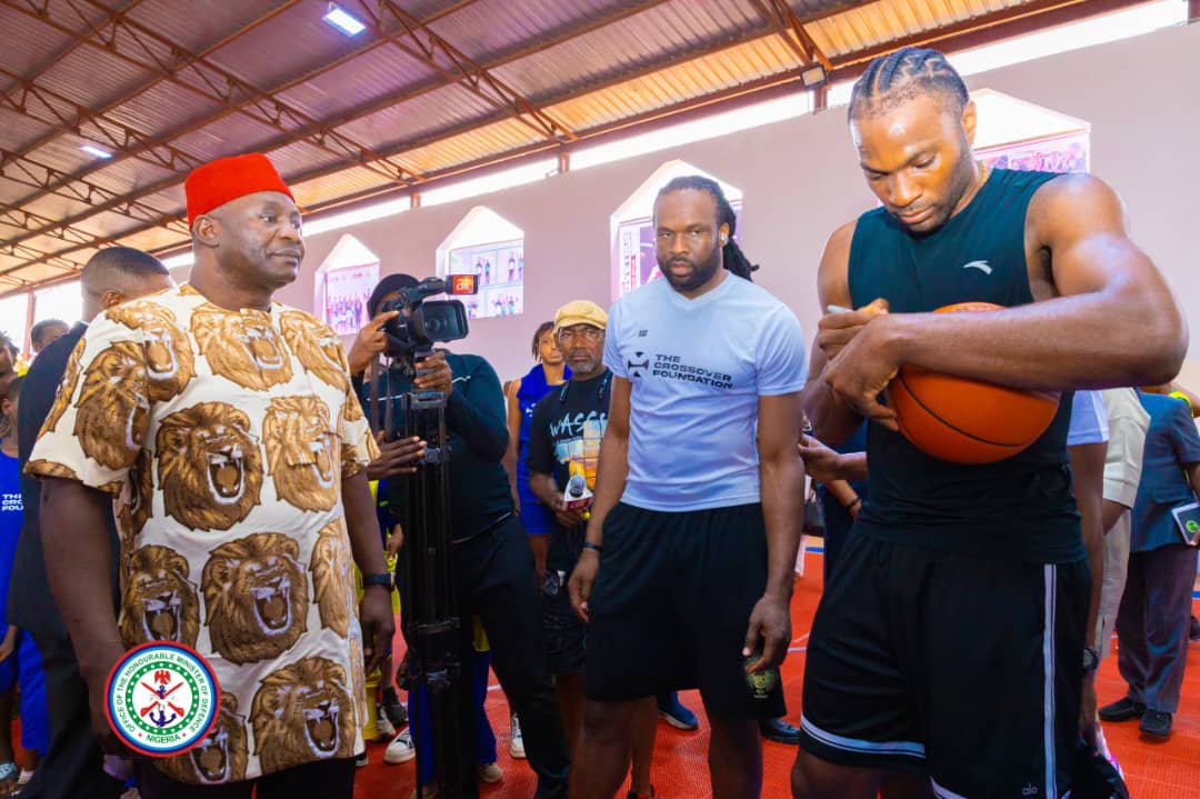 Defence Minister Unveils South East Basketball Championship, Donates ₦2m to Abia Youth Camp