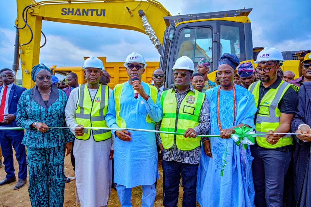 Goronyo: FG to use roads to drive economic growth in Oyo