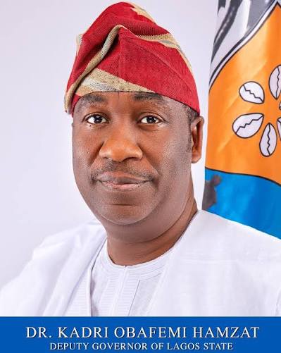 ‎Defence Minister Unveils ‘New Face of Alaba’, Hails Market as Africa’s Emerging Tech Hub

‎
