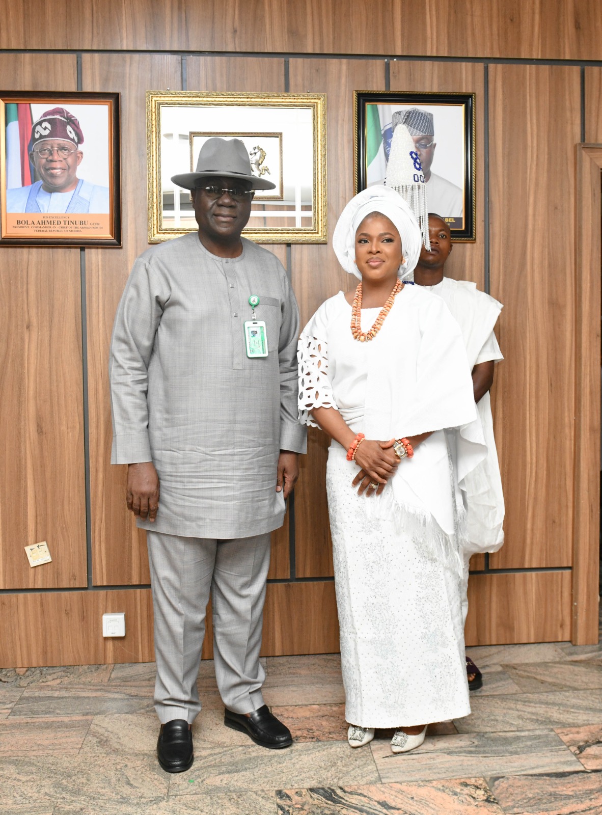 Ooni’s Wife, Yeye Afolashade, Others Pay Royal Visit to Head of Service