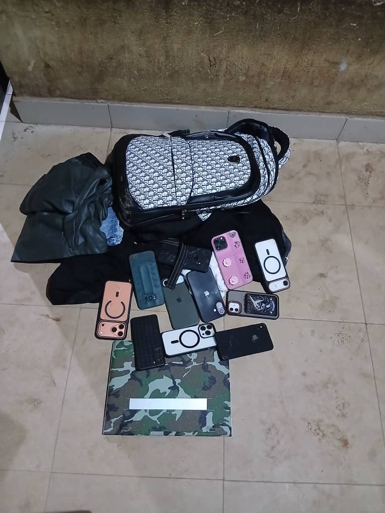 Police Foil Midnight Hostel Robbery In Ogun, Arrest Two, Recover 11 Phones