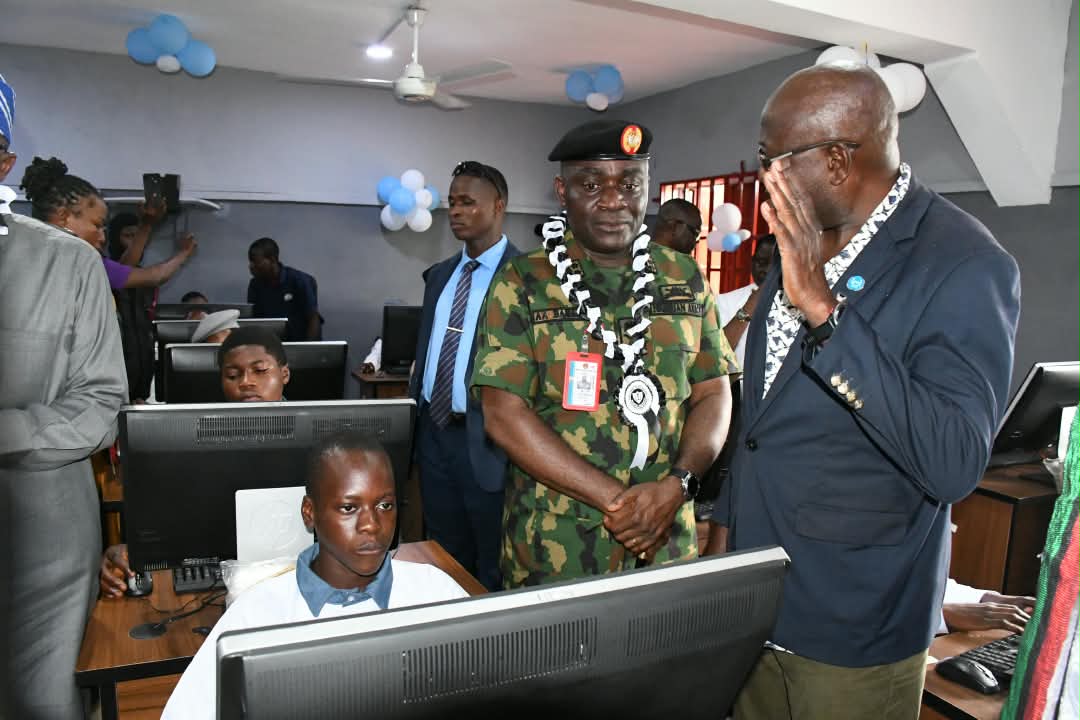COAS Shaibu Commissions Solar-Powered Computer Lab At Ogun School