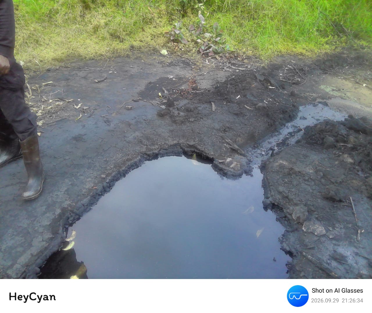 Navy Uncovers 85,000 Litres Of Suspected Stolen Crude Oil In Rivers