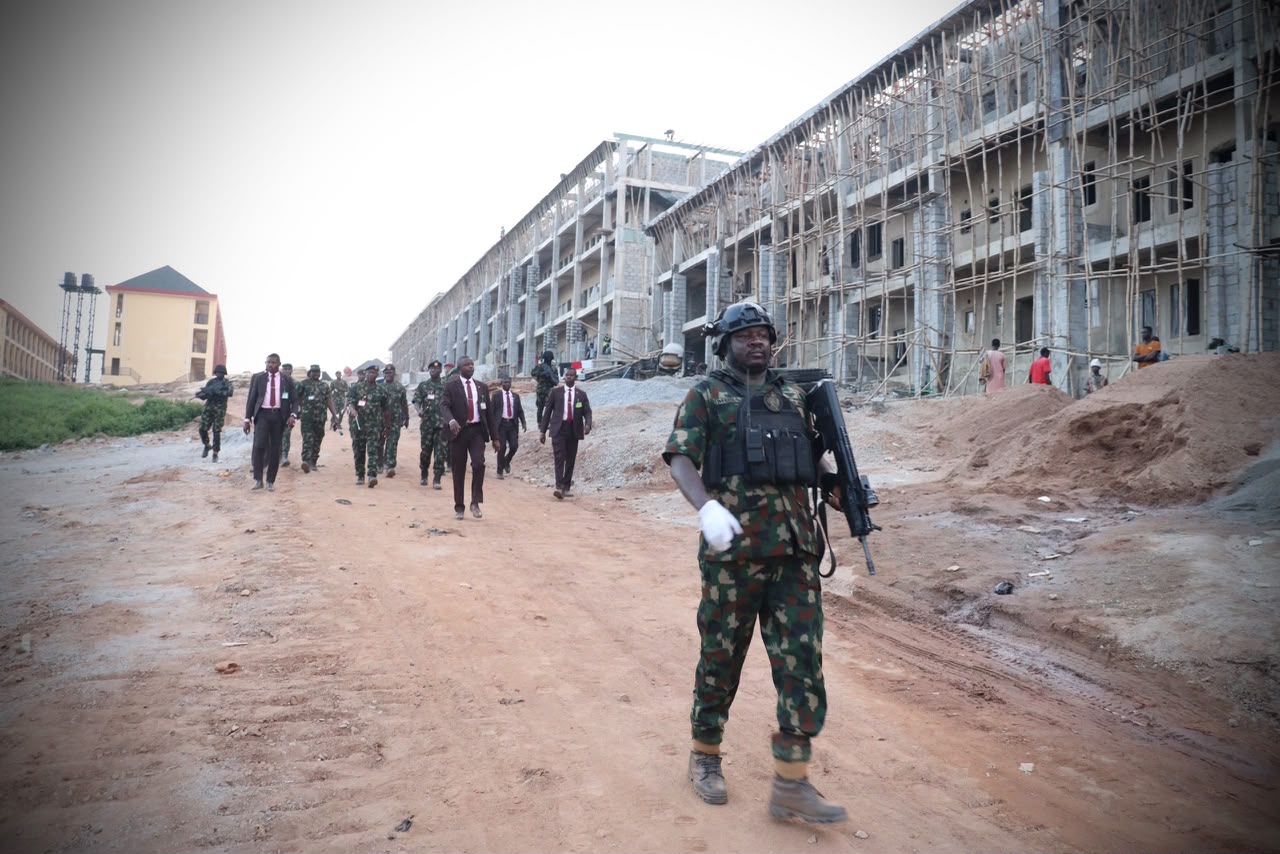 COAS Inspects Tinubu Barracks Phase II, Pushes for Timely Completion